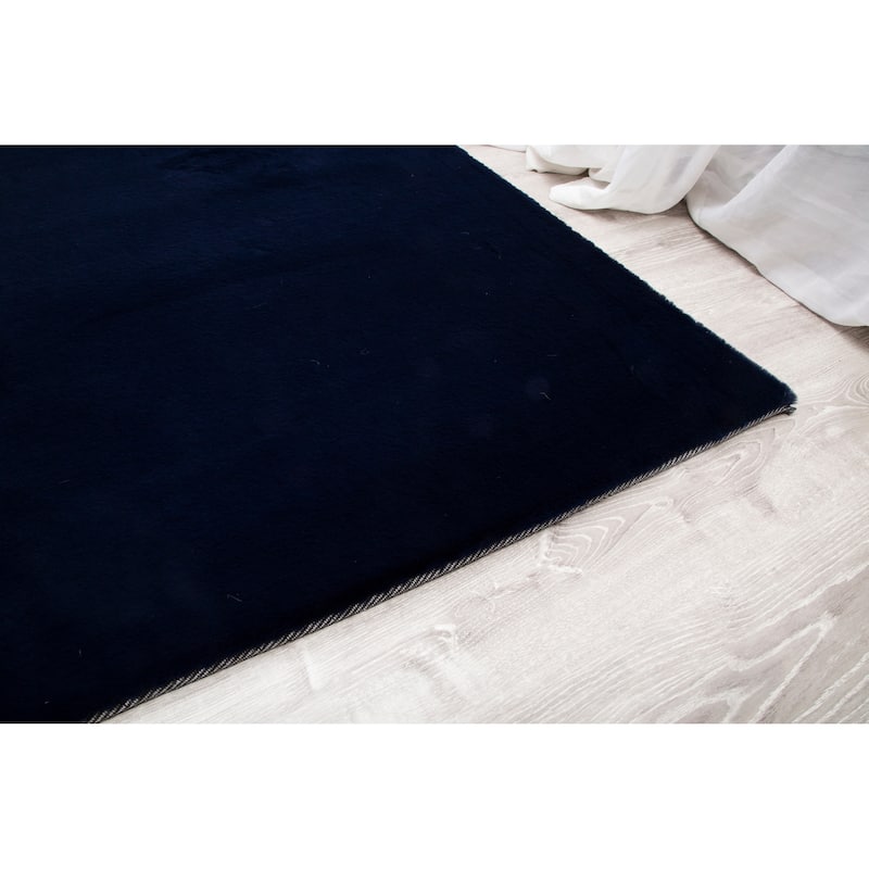 Rabbit-Collection Thick Faux-Fur Area Rug