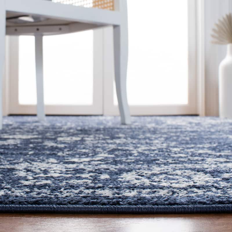 SAFAVIEH Adirondack Riin Rustic Shabby Chic Distressed Rug