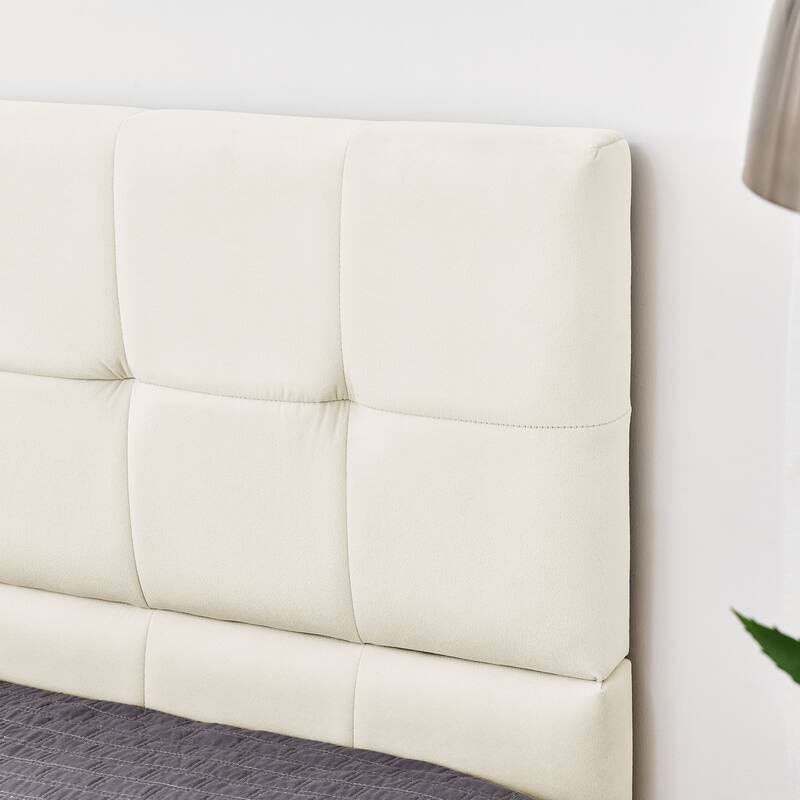 Full Size Upholstered Daybed with Comfortable Backrest and Armrests