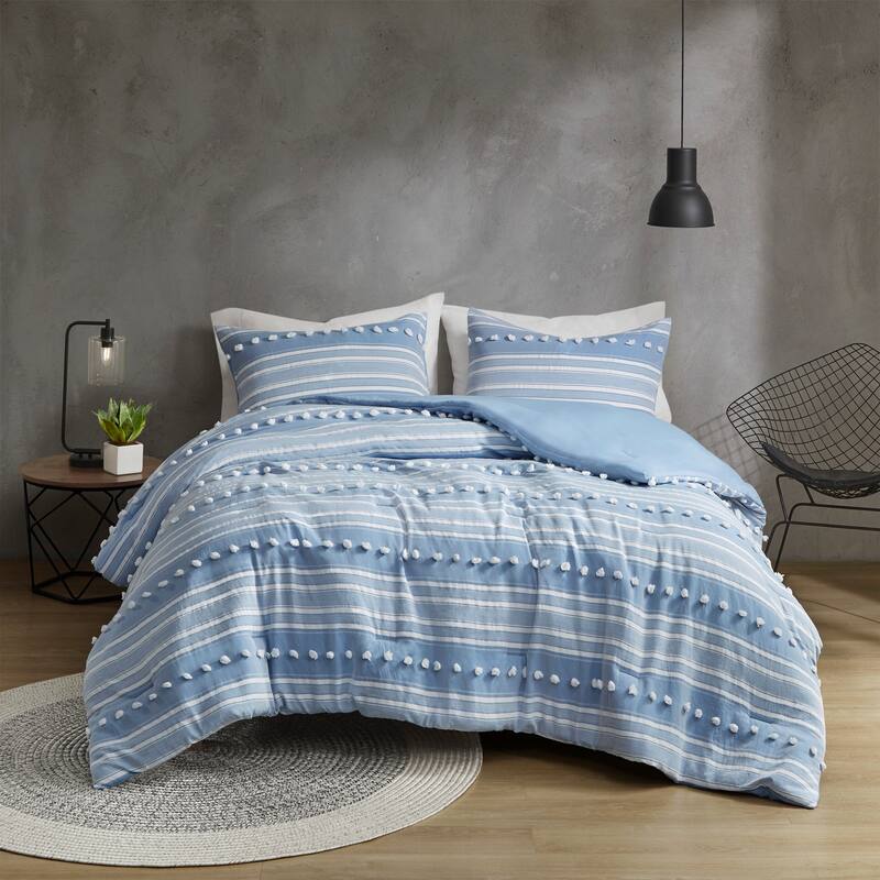 Intelligent Design Cillian Striped Clipped Jacquard Comforter Set - Blue - Queen