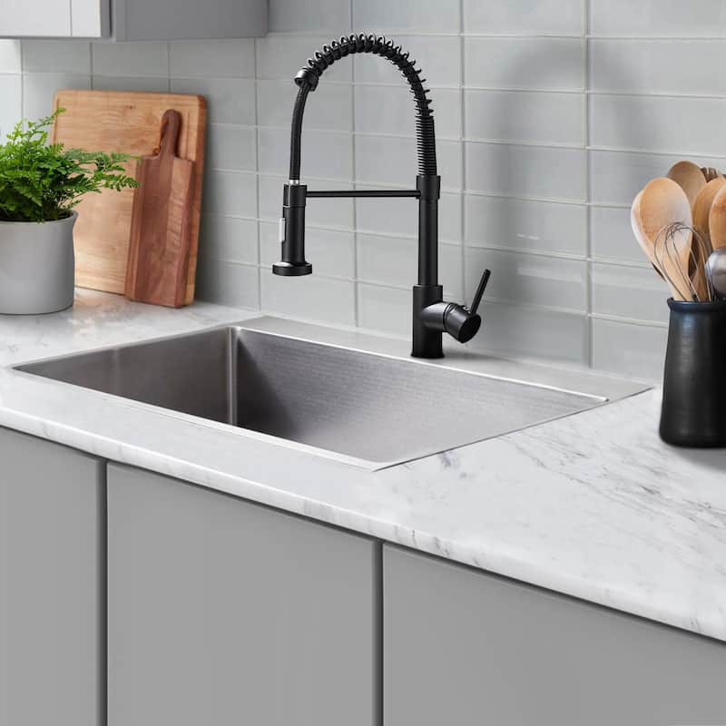 Topcraft Pulldown Spray Single Handle Kitchen Faucet