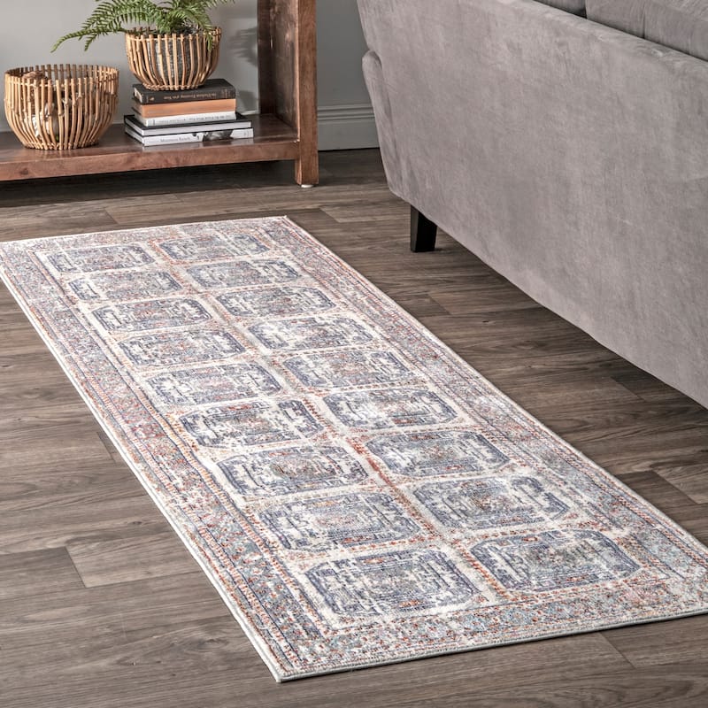 Nuloom Traditional Vintage Geometric Tiles Alonzo Area Rug