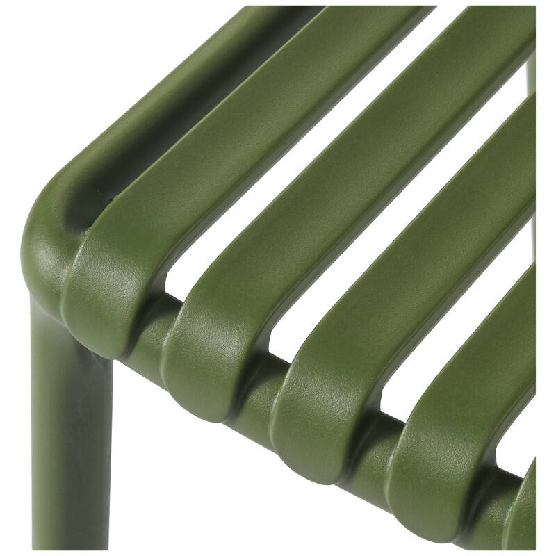 Frond and Form 4-Person Outdoor Round Dining Set