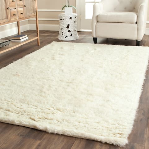 SAFAVIEH Handmade Flokati Tonda Shag Solid Wool Rug
