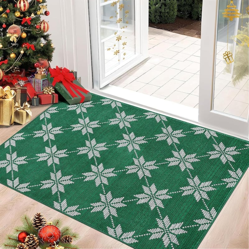 GustoWave Christmas Geometric Throw Area Rugs, Non Slip Machine Washable, Green - 1'6" x 2'6" - Green 2*3ft