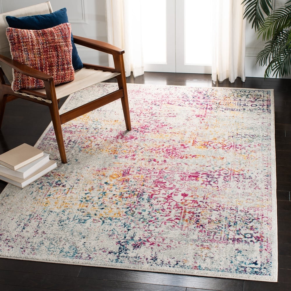 SAFAVIEH Evoke Pety Vintage Distressed Rug