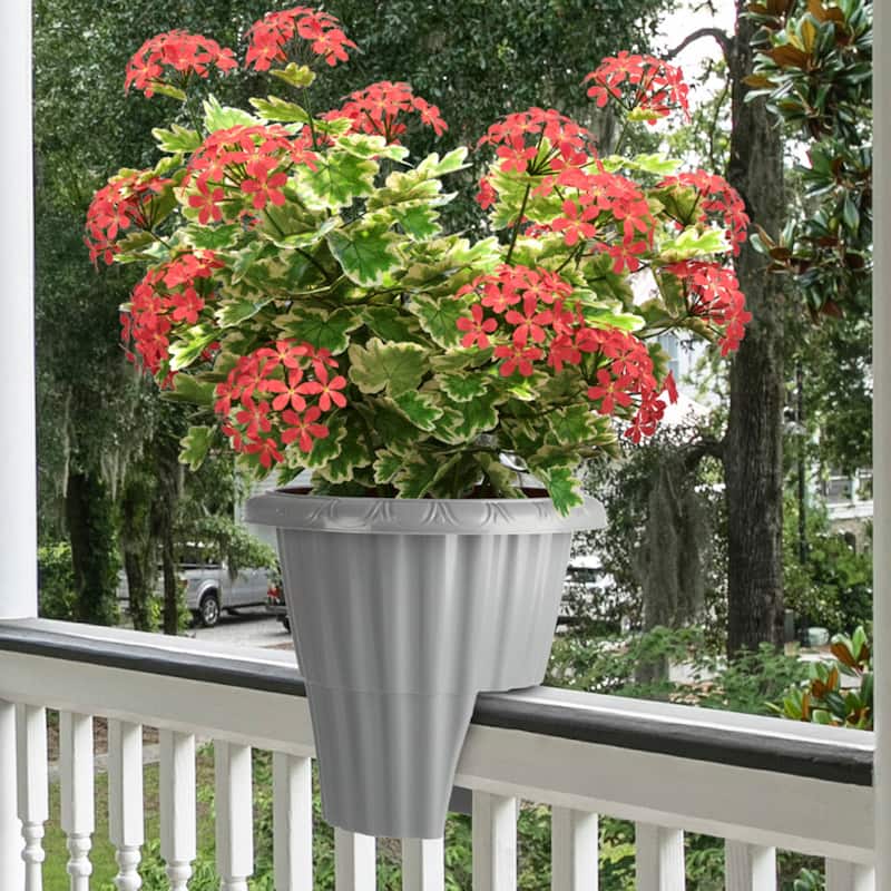 Pure Garden 13.5-n Round Railing Planter - 2.64-Gal Outdoor Flower Pot