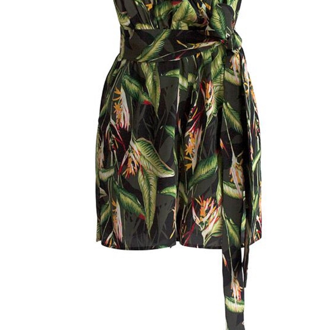 ★セール♪★BCBGMAXAZRIA X-Rayシルクフラワープリント★ BCBGホワイトシンプルドレス/山崎みどり - カラードレス