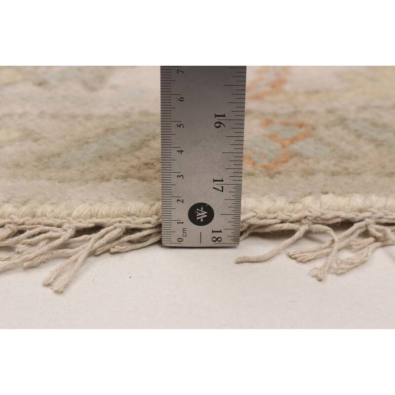 ECARPETGALLERY Hand-knotted Royal Oushak Beige Wool Rug - 6'10 x 6'10