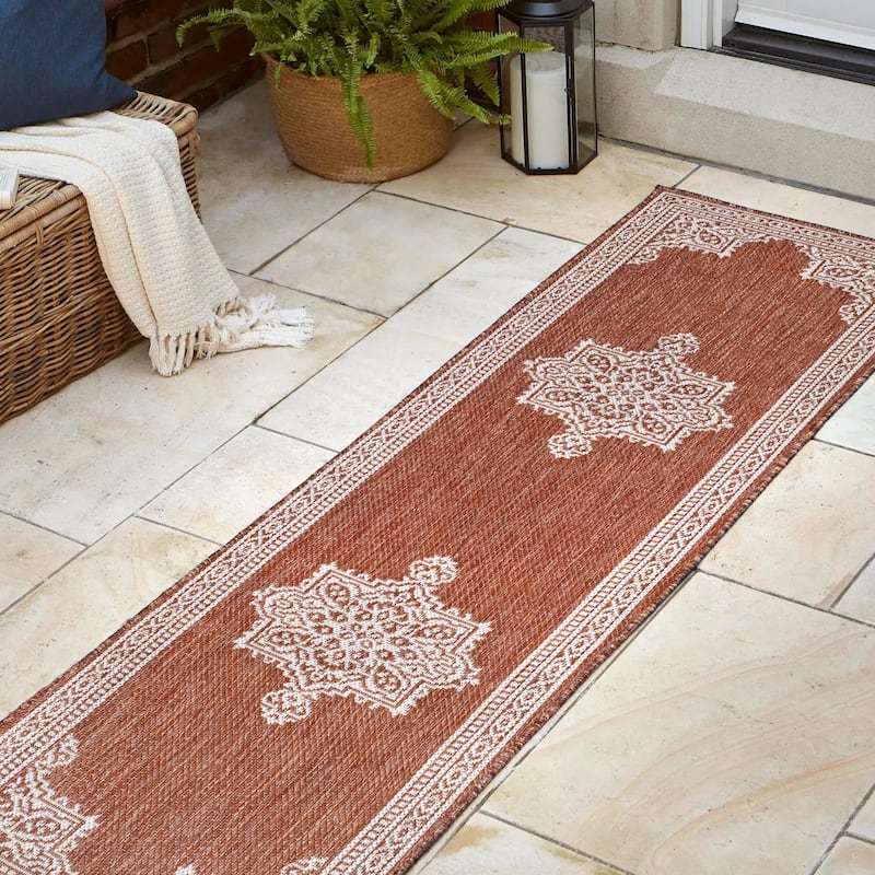JONATHAN Y Casual Medallion Indoor/Outdoor Area Rug