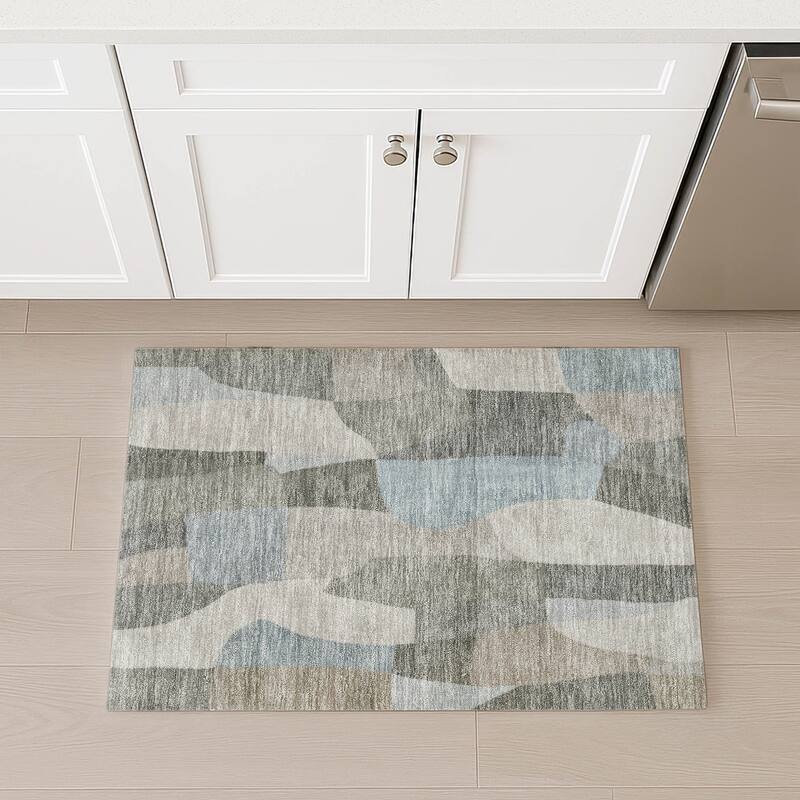 Machine Washable Indoor/ Outdoor Contemporary Layers Chantille Rug