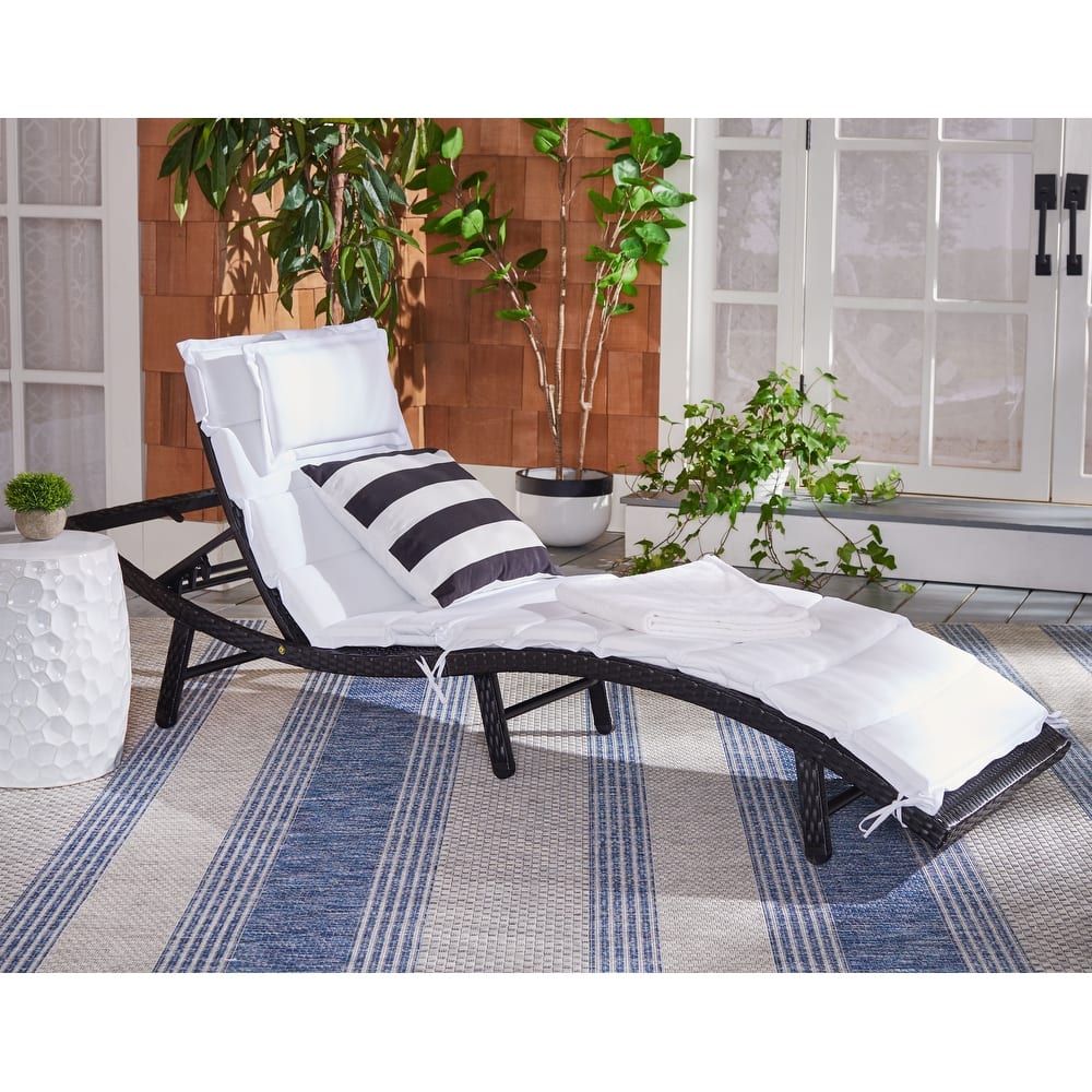 SAFAVIEH Outdoor Nihada Chaise Sun Lounger - 79Wx25Dx14H
