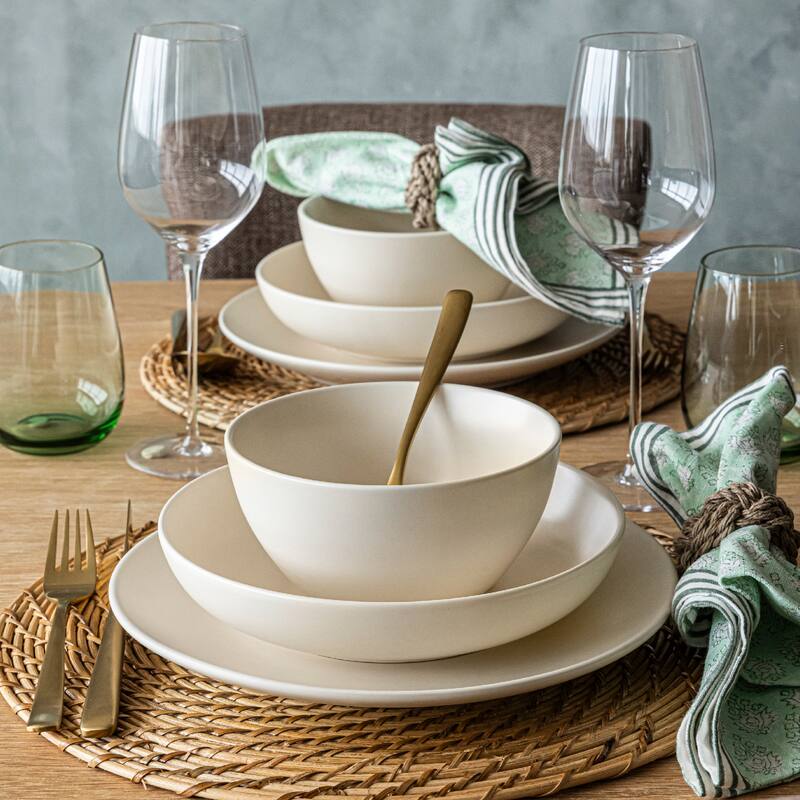 over&back Coupe Semi-Matte Stoneware Dinnerware Set
