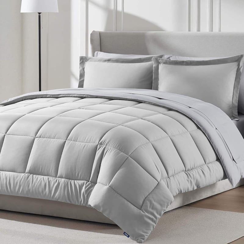 Emperyan Reversible Comforter Set Bed in a Bag with Down Alternative Pillow