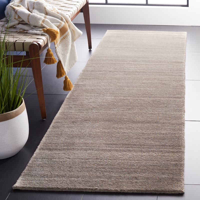 SAFAVIEH Handmade Himalaya Jessika Modern Wool Rug - 2'3" x 8' Runner - Pewter - Runner