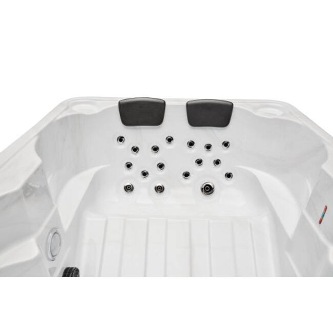 Luxury Spas Regal 4-Person Spa