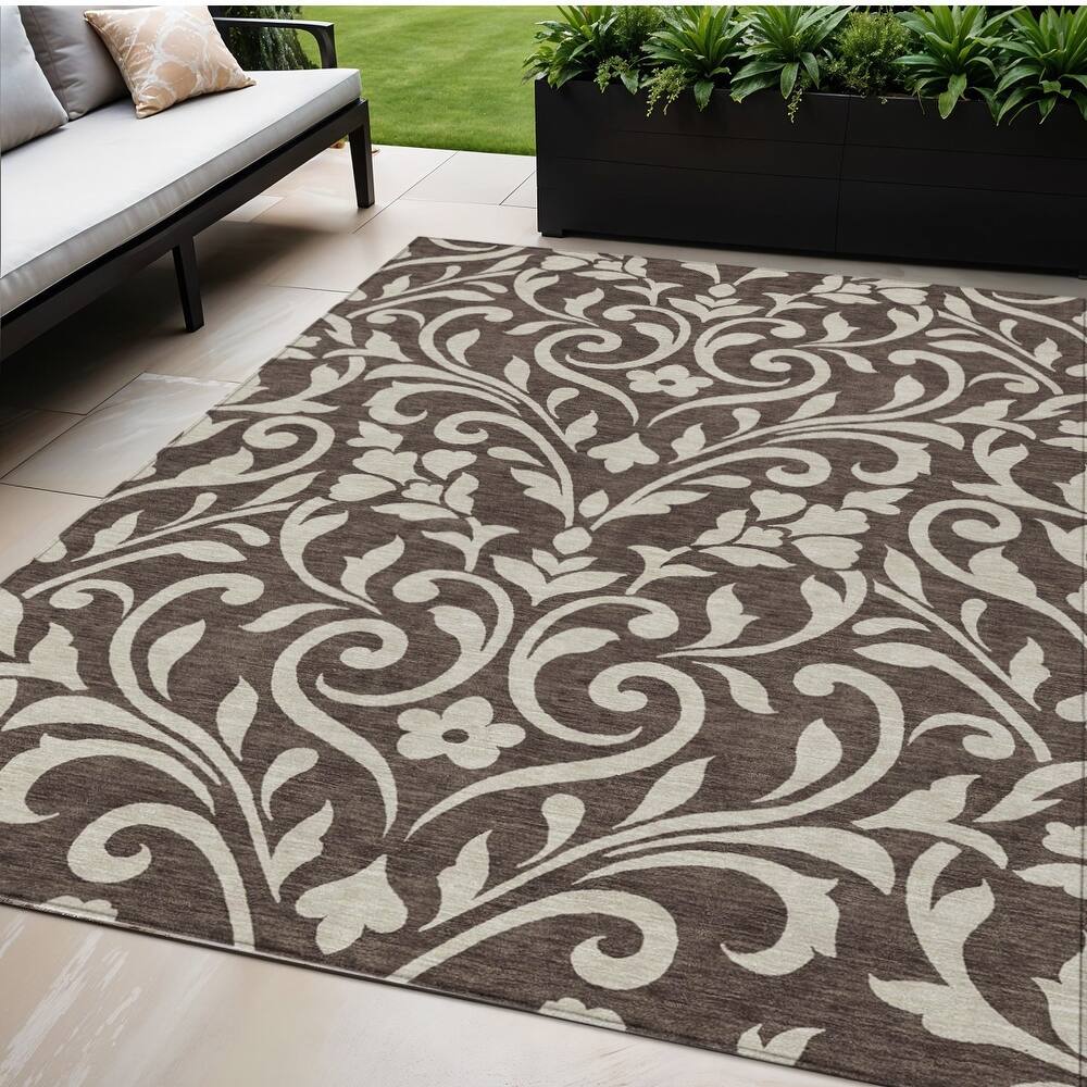 HomeRoots Floral Transitional Rectangle Outdoor Rug