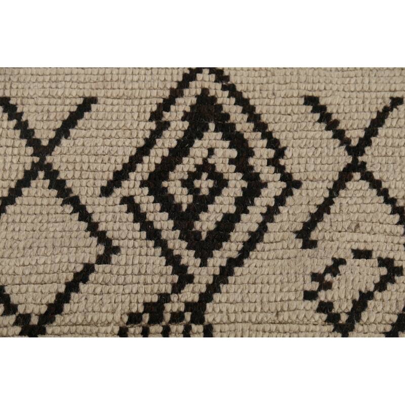 Geometric Beige / Ivory Moroccan Area Rug Hand-Knotted Wool Carpet - 6'9"x 10'11"