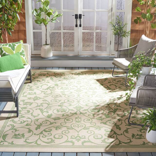 SAFAVIEH Courtyard Clarine Indoor/ Outdoor Waterproof Patio Backyard Rug
