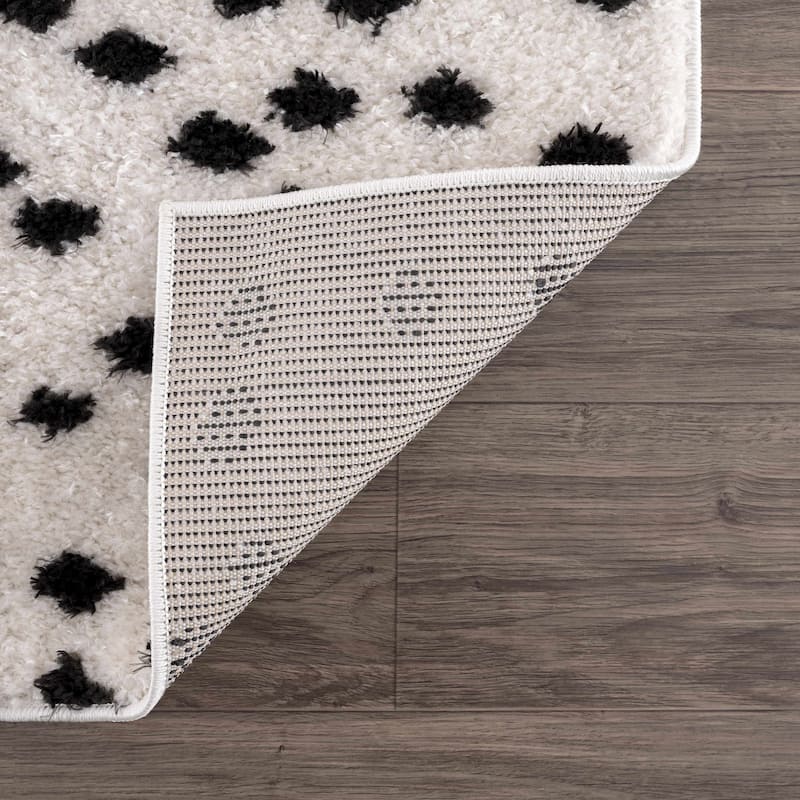 Hauteloom Cansu Living Room, Bedroom Area Rug - Contemporary - Plush Pile - Black - 2' x 3'