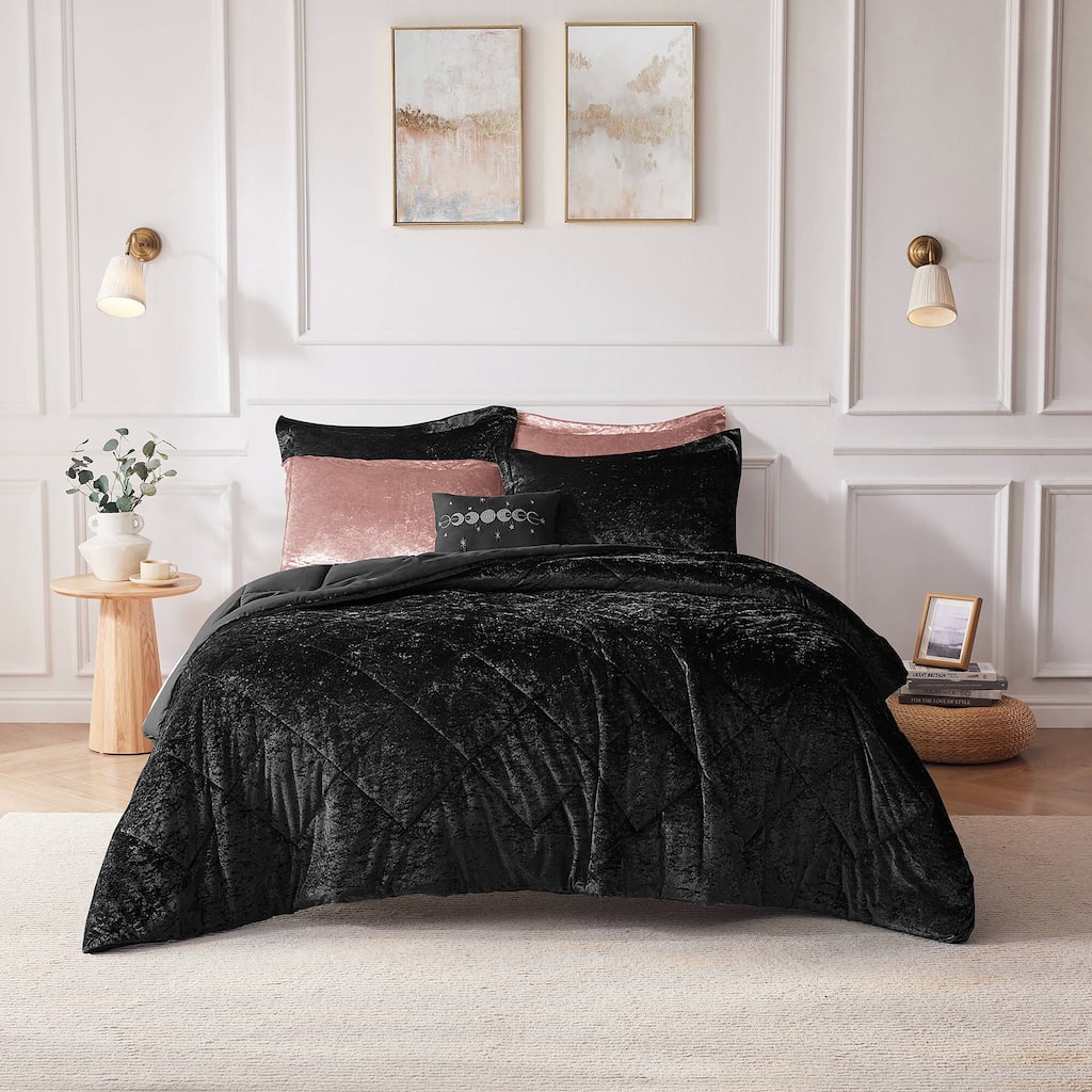 Intelligent Design Felicia Velvet Comforter Set