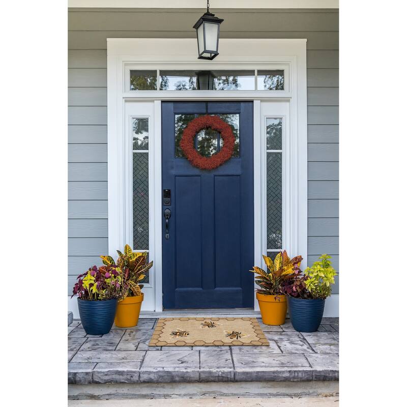Liora Manne Frontporch Honeycomb Bee Indoor/Outdoor Rug - 1'8" x 2'6"