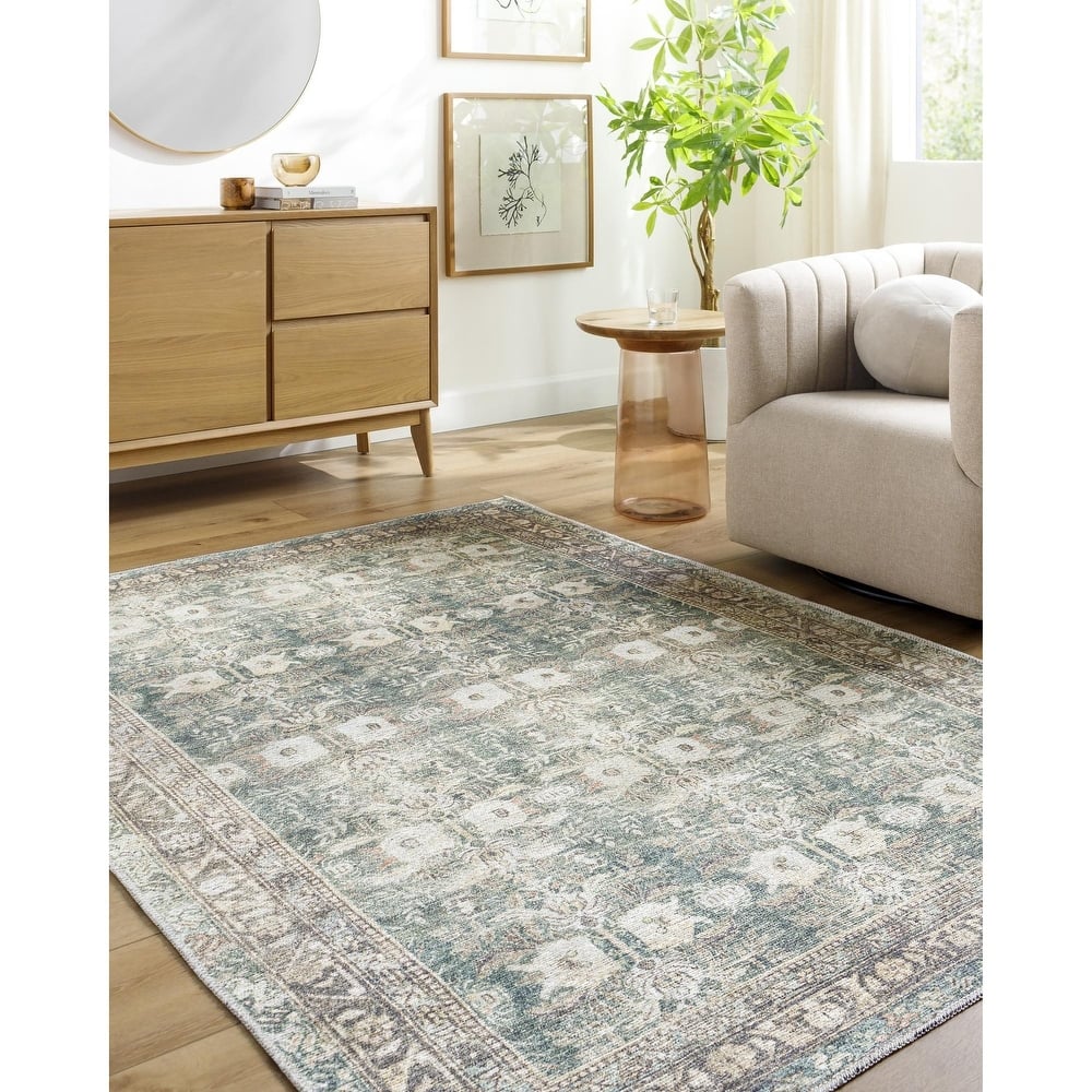 Livabliss Traditional Vinny Floral & Botanical Washable Area Rug