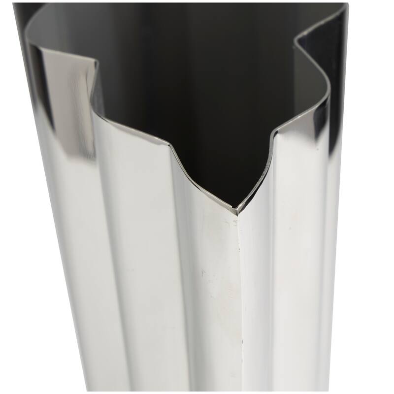 Silver Stainless Steel Metal Vase with Zig Zag Edging