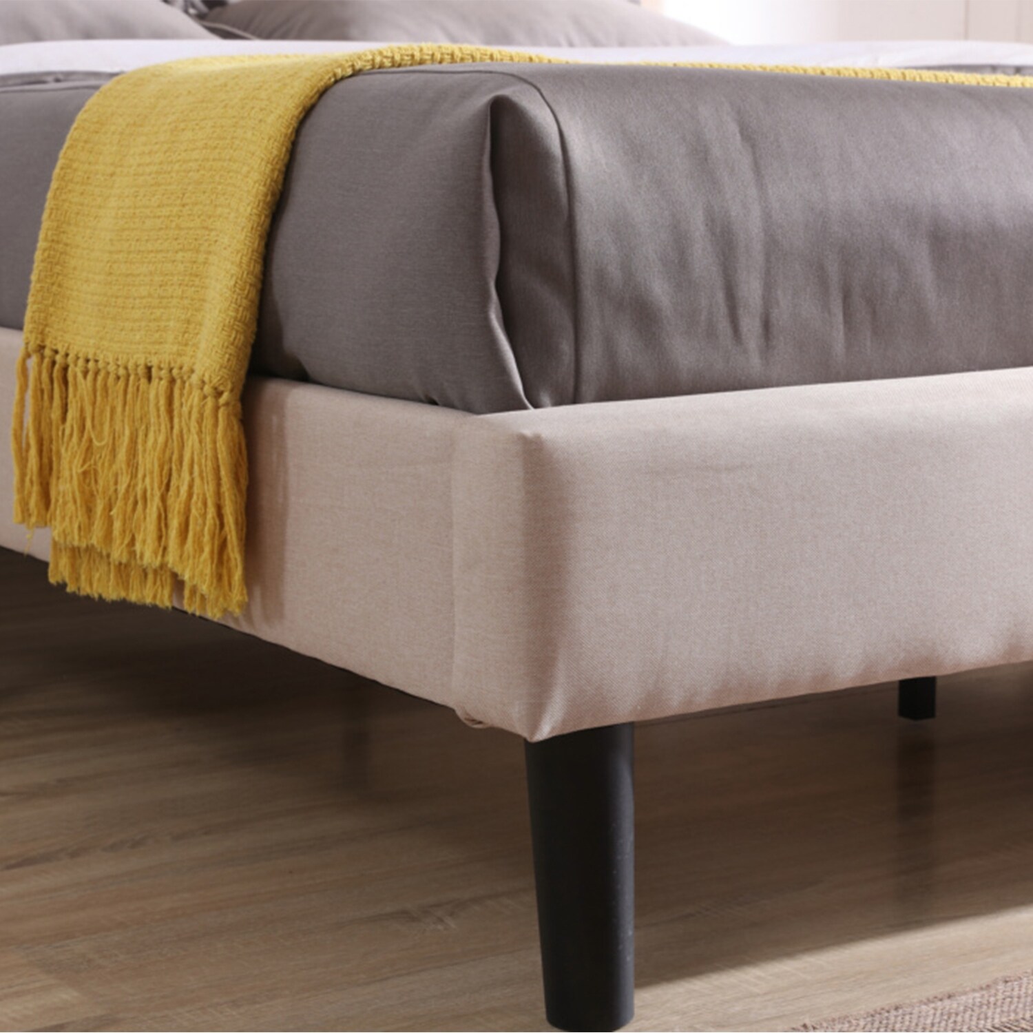 Queen Linen Details about   Classic Brands Mornington Compact Low Profile Platform Bed Frame 