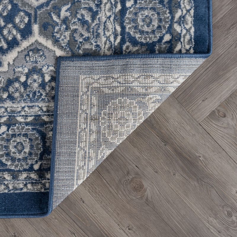 Hamilton Traditional Oriental Indoor Area Rug