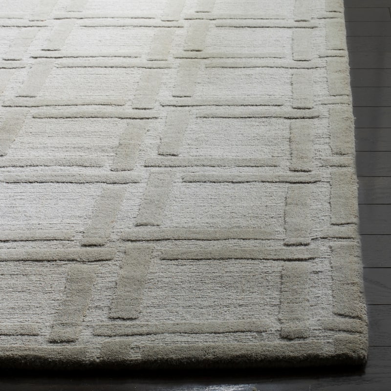 SAFAVIEH Handmade Impressions Anush Modern Wool Rug