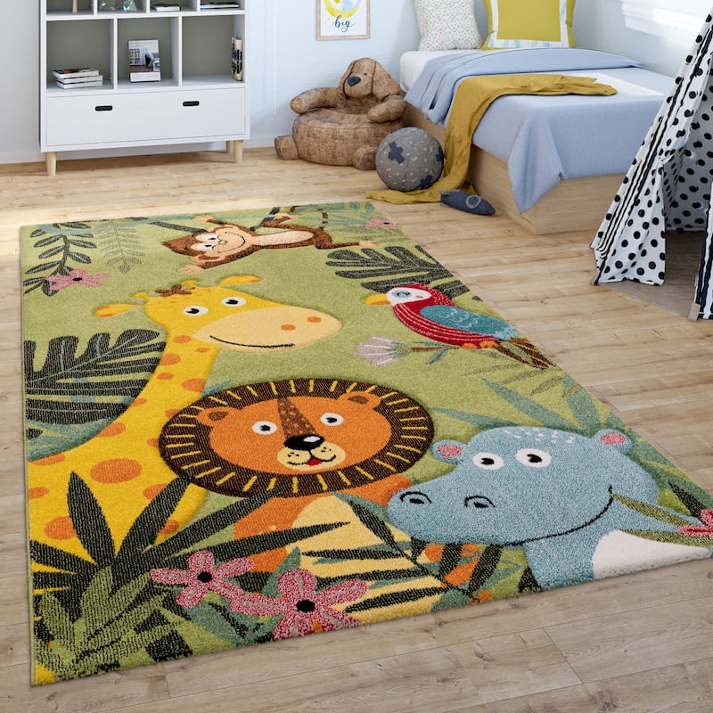 Kids Rug with Jungle Animal Motif in Green - 6'7" x 9'6"