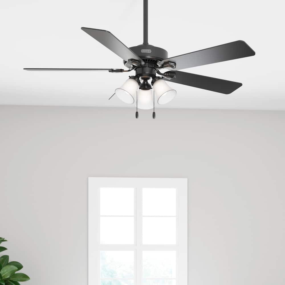Hunter 52" Swanson Ceiling Fan w/ 3-Light LED Light Kit and Pull Chains - Transitional, Traditional
