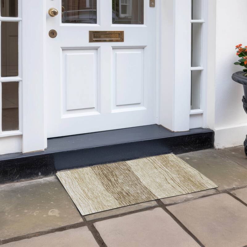 Machine Washable Indoor/ Outdoor Chantille Modern Stripes Rug - Beige - 1'8" x 2'6"