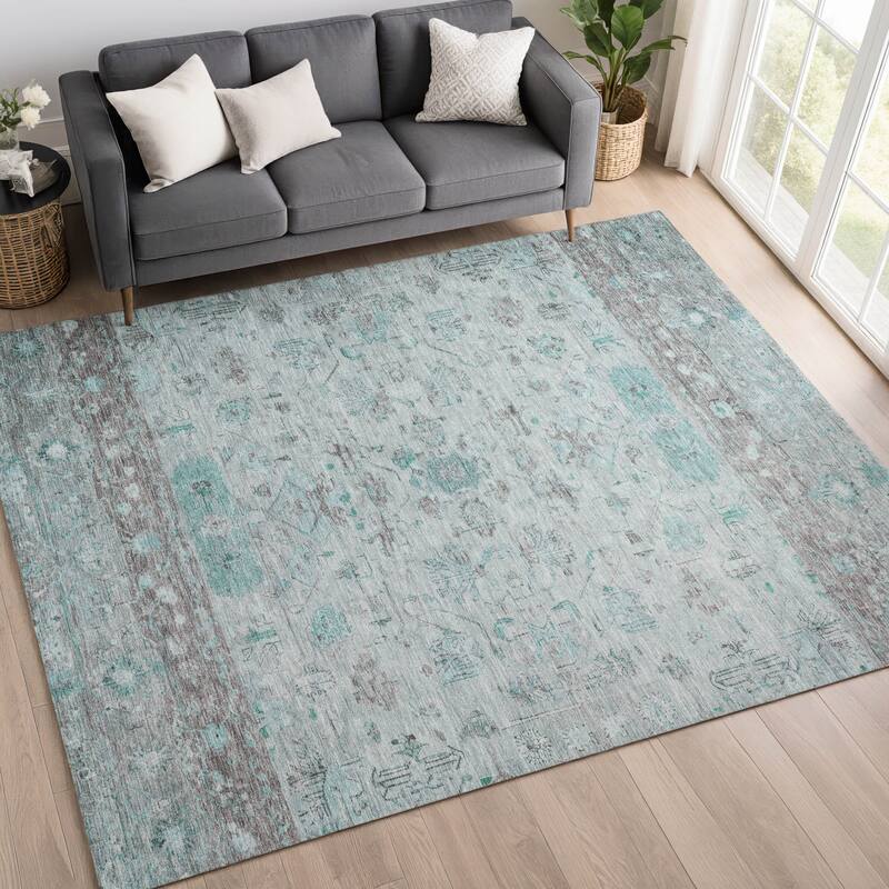 Machine Washable Indoor/ Outdoor Traditional Border Chantille Rug