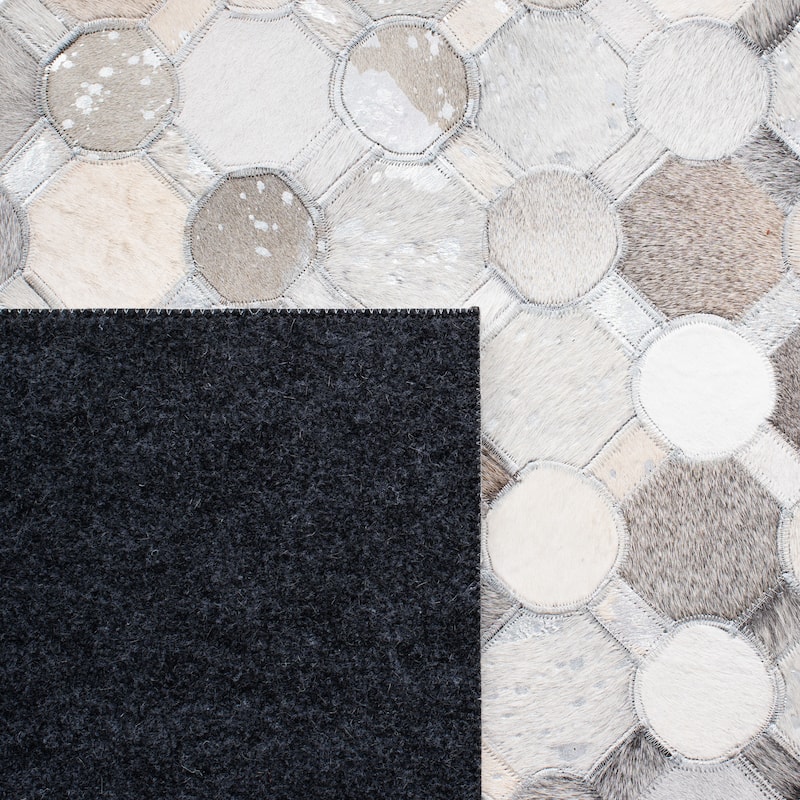 SAFAVIEH Flatweave Studio Leather Ivetta Modern Rug