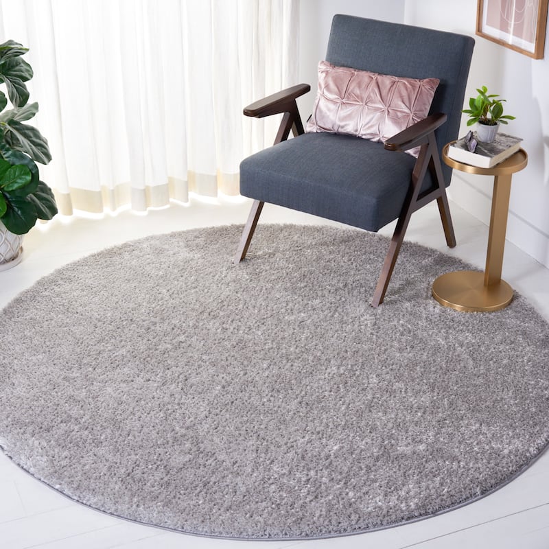 SAFAVIEH Tahoe Shag Indiana Solid 1.2-inch Thick Rug - 6'7" Round - Grey