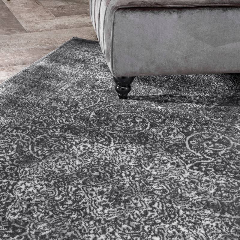 Nuloom Transitional Persian Delores Area Rug