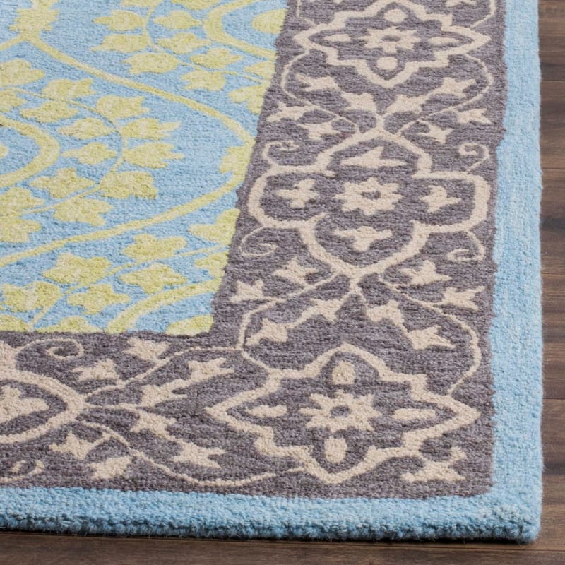 SAFAVIEH Handmade Suzani Fatima Boho Tribal Wool Rug
