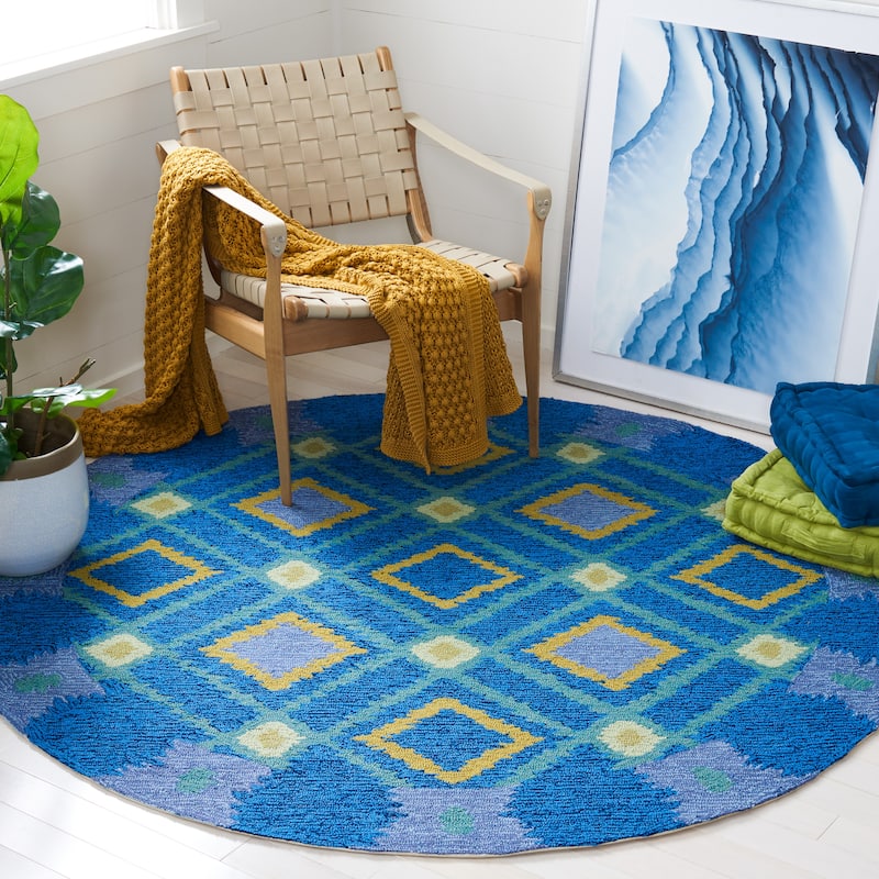 SAFAVIEH Handmade Four Seasons Malwine Floral Rug