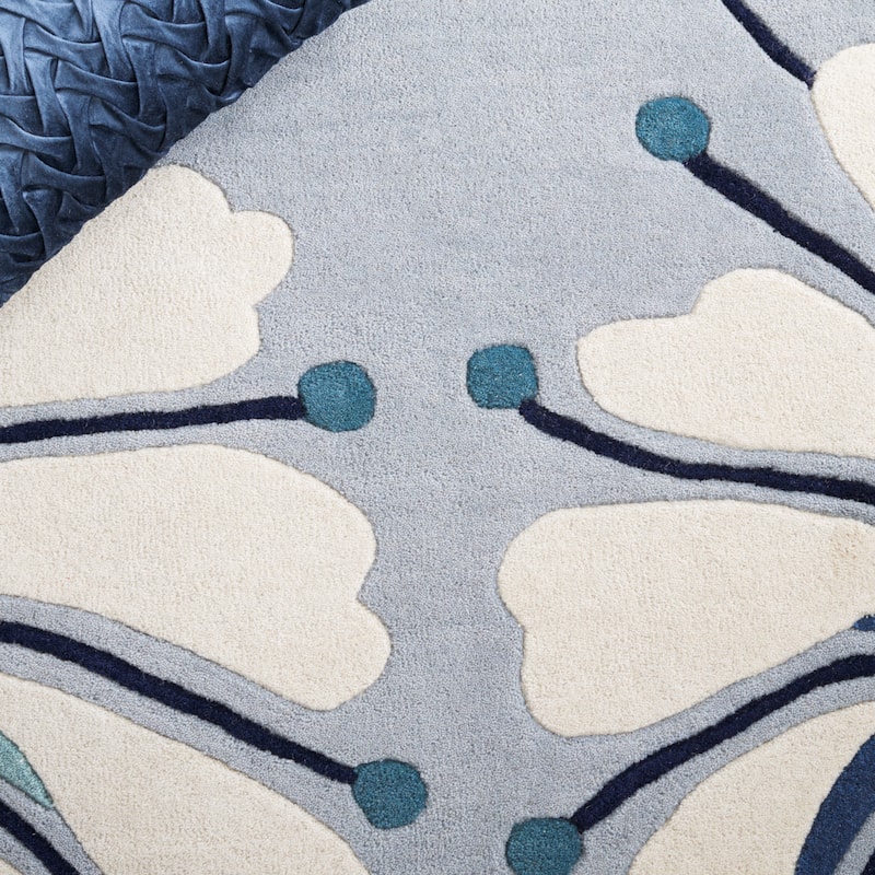 SAFAVIEH, Handmade Soho Renada Floral N.Z. Wool Rug