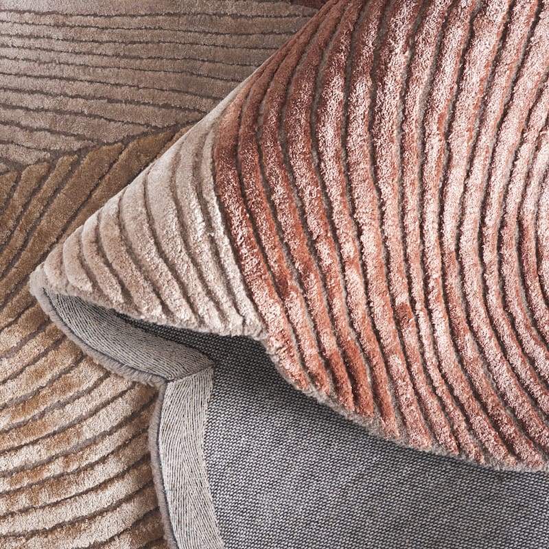 SAFAVIEH Handmade Fifth Avenue Vidya Mid-Century Modern Viscose Rug