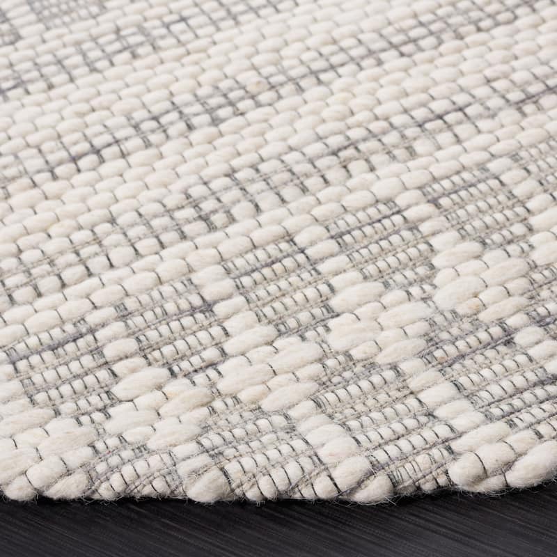 SAFAVIEH Handmade Marbella Eyþora Modern Wool Rug