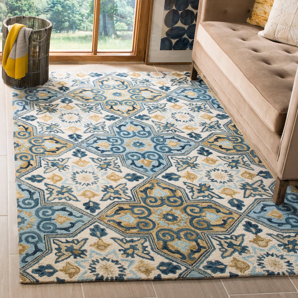 SAFAVIEH Handmade Suzani Rosanda Boho Tribal Wool Rug