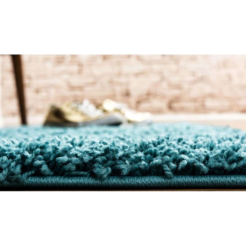 Shag Laurian Collection Area Rug