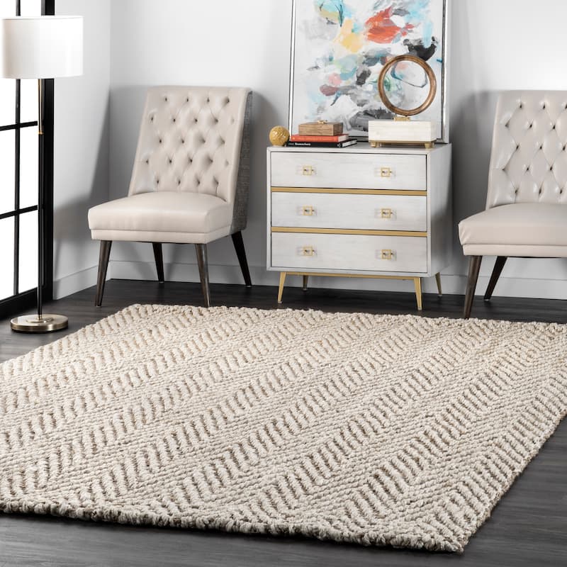 Nuloom Vania Chevron Jute Area Rug - 4' x 6' - Off White