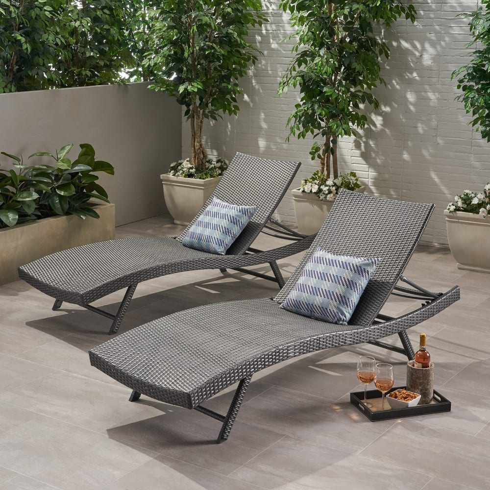 Kauai Outdoor Wicker Chaise Lounge (Set of 2) by Christopher Knight Home - N/A