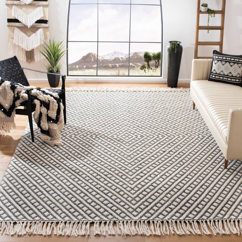 SAFAVIEH Handmade Natura Mahsa Southwestern Wool Rug - 9' x 12' - Ivory/Black