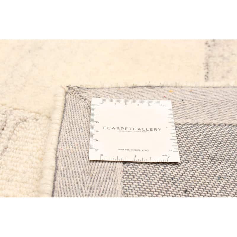 ECARPETGALLERY Hand Tufted Timeless Cream Wool Rug - 5'1 x 8'0