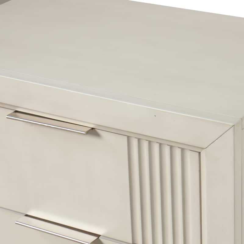 Furniture of America Irwin Antique White Solid Wood 2-Drawer Nightstand